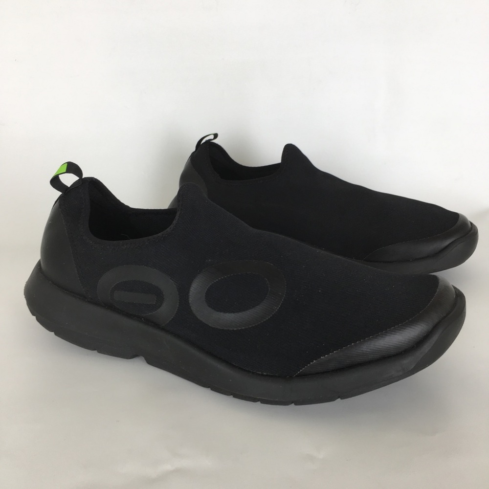 OOFOS Men’s OOmg EeZee Low Recovery Shoes Black Comfort Slip On Loafers Size 12 - Picture 3 of 13